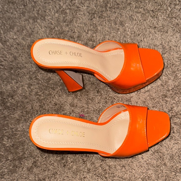 Chase + Chloe Orange Platform Mule Heels Size 5.5 - Picture 3 of 12
